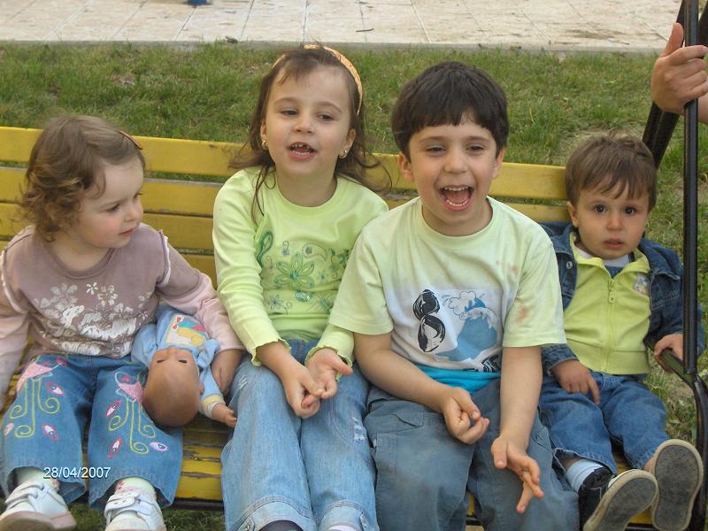 Bleier Jancsi si Eva(Gal) bunici fericiti si mandri!